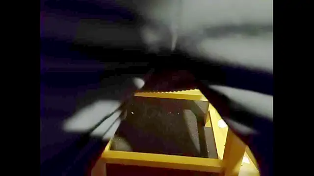 hairyuncut00 online show from October 10, 2025, 9:15 pm