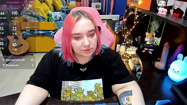 Softie Sofy online show from March 3, 2025, 8:08 am