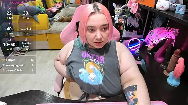 Softie Sofy online show from April 11, 2026, 7:45 am