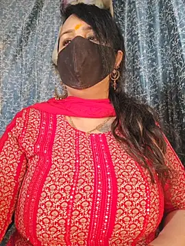 cute-tanvi online show from June 1, 2026, 12:44 am