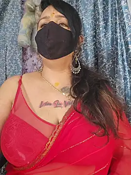 cute-tanvi online show from May 16, 2026, 12:53 am
