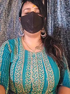 cute-tanvi online show from May 29, 2026, 12:27 am