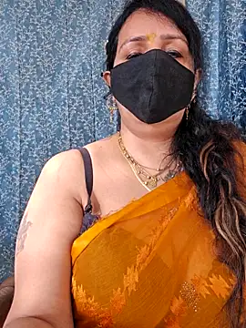 cute-tanvi online show from March 18, 2025, 2:18 am
