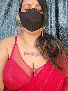 cute-tanvi online show from May 22, 2026, 12:30 am