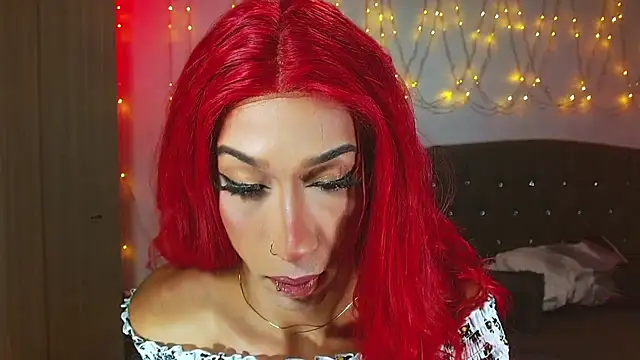Kenisha Sweet online show from March 3, 2025, 8:43 pm