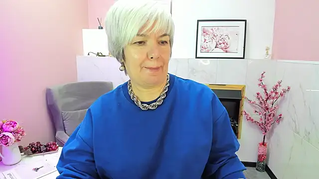 Snapshot of CarmenSoft chatting on September 14, 2025, 8:42 pm CarmenSoft online show from September 14, 2025, 8:42 pm