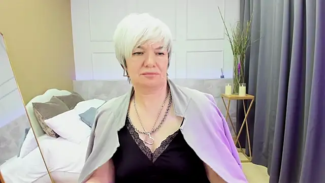 Snapshot of CarmenSoft chatting on January 21, 2025, 7:37 am CarmenSoft online show from January 21, 2025, 7:37 am
