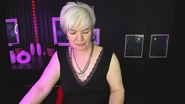 Snapshot of CarmenSoft chatting on February 16, 2025, 3:37 am CarmenSoft online show from February 16, 2025, 3:37 am