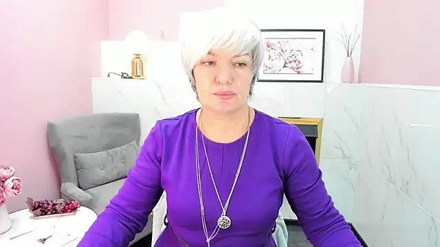 Snapshot of CarmenSoft chatting on January 28, 2025, 8:36 pm CarmenSoft online show from January 28, 2025, 8:36 pm