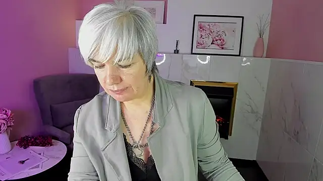 Snapshot of CarmenSoft chatting on January 20, 2025, 12:04 am CarmenSoft online show from January 20, 2025, 12:04 am