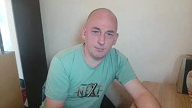 Snapshot of Johan___Barker chatting on March 15, 2026, 12:34 pm Johan Barker online show from March 15, 2026, 12:34 pm