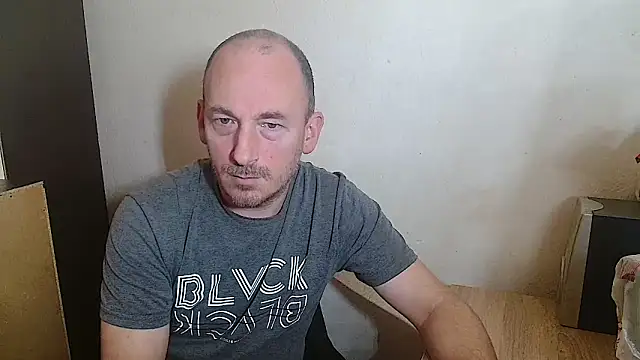 Snapshot of Johan___Barker chatting on February 16, 2026, 11:20 am Johan Barker online show from February 16, 2026, 11:20 am