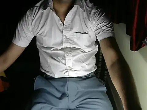 Snapshot of aloneboy1996 chatting on October 12, 2025, 7:26 pm aloneboy1996 online show from October 12, 2025, 7:26 pm