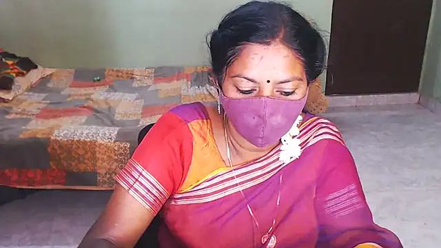 Snapshot of Novapol chatting on February 19, 2026, 5:59 am Novapol online show from February 19, 2026, 5:59 am