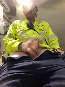 CLoSpunkmeyer69 online show from October 10, 2025, 4:24 am