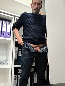 Snapshot of 207RCCam chatting on October 24, 2025, 1:54 pm 207RCCam online show from October 24, 2025, 1:54 pm