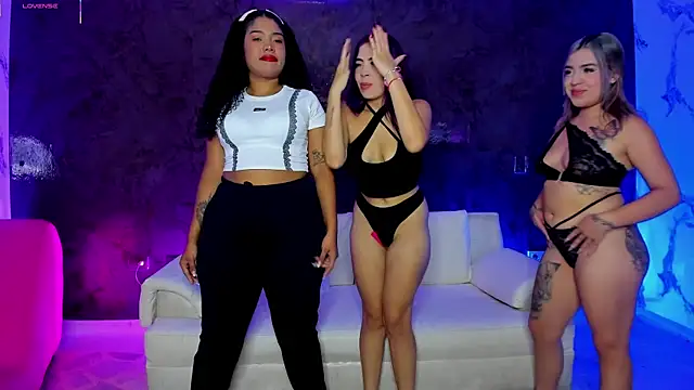 hot princess21 online show from November 29, 2025, 3:50 am