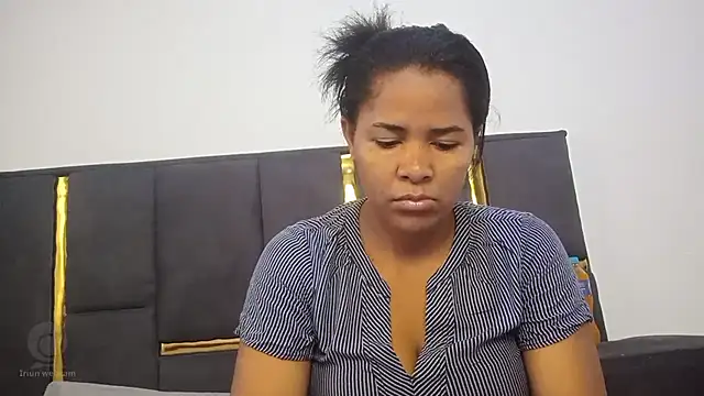 Snapshot of aleixane chatting on February 1, 2026, 6:44 am aleixane online show from February 1, 2026, 6:44 am