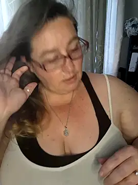 Iceprincess2bad4u online show from February 26, 2025, 3:54 pm