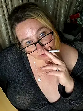 Iceprincess2bad4u online show from November 2, 2025, 6:35 pm