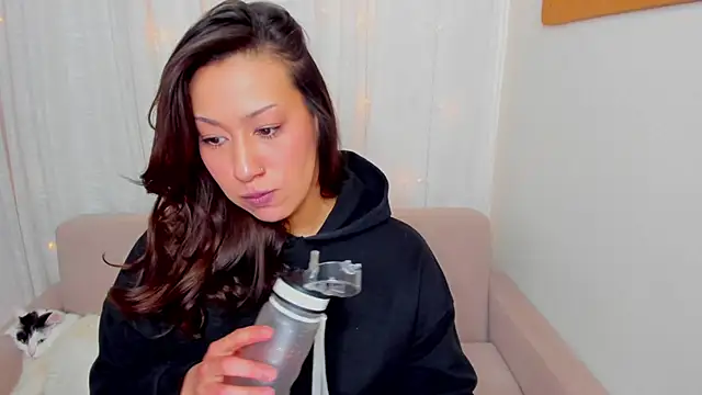 FieryHeart online show from March 20, 2026, 5:47 pm