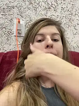 Snapshot of larrysalopes chatting on March 31, 2026, 12:12 am larrysalopes online show from March 31, 2026, 12:12 am