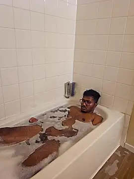 dulcetnukem online show from February 3, 2026, 6:00 am