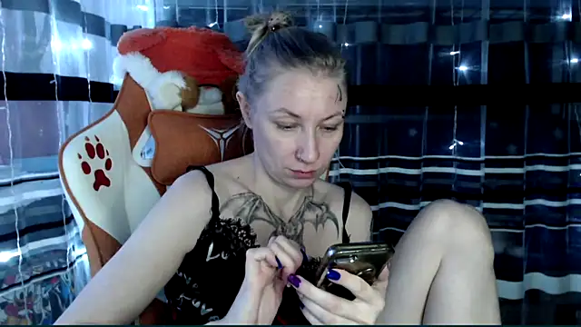 Snapshot of cold_lollipop chatting on February 5, 2026, 5:58 am cold lollipop online show from February 5, 2026, 5:58 am