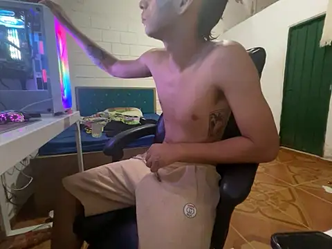 Max TheHorseDick online show from April 3, 2026, 3:51 pm