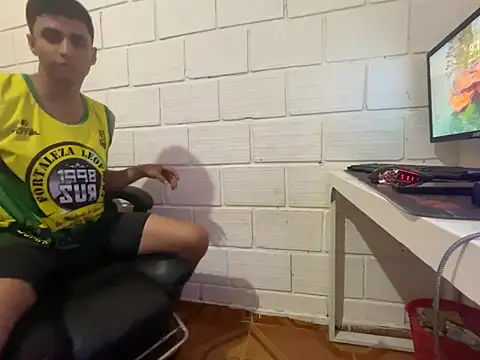 Max TheHorseDick online show from February 2, 2026, 2:21 am