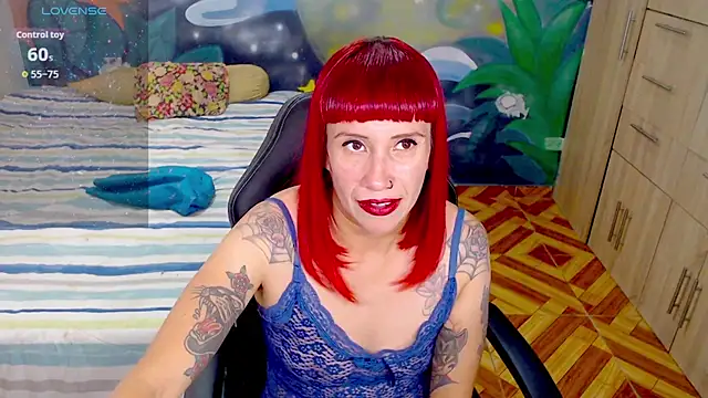 Snapshot of Eimy_lorens chatting on May 7, 2026, 4:32 pm Eimy lorens online show from May 7, 2026, 4:32 pm