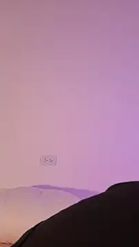 Electric bae online show from November 3, 2025, 2:39 am