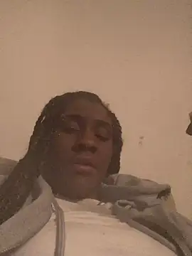 Foreignthababyy online show from November 26, 2025, 11:43 am