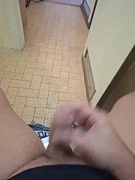 Frossi94 online show from October 7, 2025, 1:12 pm