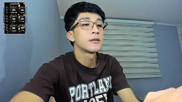 tom Howard online show from October 12, 2025, 4:47 am