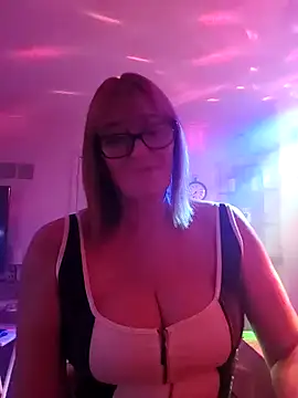 COUPLE4VOYEUR01 online show from December 14, 2024, 7:36 pm