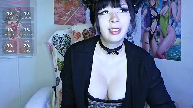 Haru Queenn online show from November 5, 2025, 10:57 pm