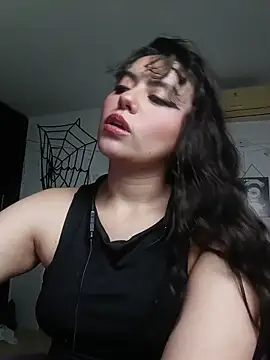 mary diaz1 online show from December 1, 2025, 8:32 pm