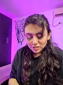 mary diaz1 online show from October 20, 2025, 8:20 pm