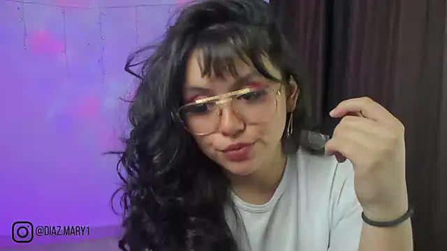 mary diaz1 online show from March 18, 2025, 2:51 am