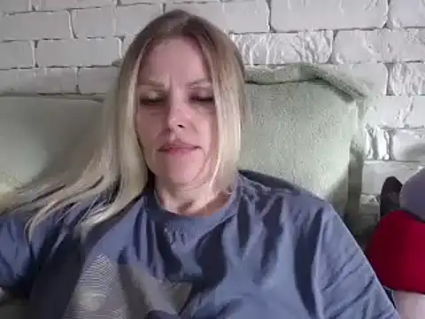 Angel girllovemy online show from March 18, 2025, 8:06 am