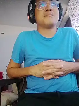 Mghty-cockl88 online show from February 2, 2026, 5:01 pm