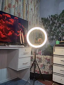 uma patna000 online show from December 14, 2025, 10:48 pm