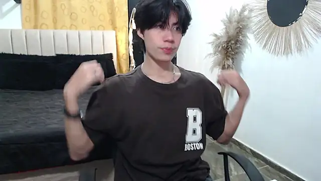 Snapshot of Elio-cam chatting on February 3, 2026, 2:10 am Elio-cam online show from February 3, 2026, 2:10 am