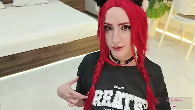 Snapshot of Hey_Its_Meow chatting on July 5, 2026, 12:45 pm Hey Its Meow online show from July 5, 2026, 12:45 pm
