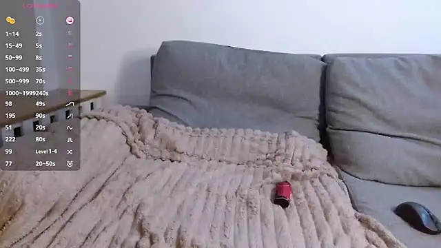 Snapshot of BrastStr chatting on November 25, 2025, 10:54 pm BrastStr online show from November 25, 2025, 10:54 pm