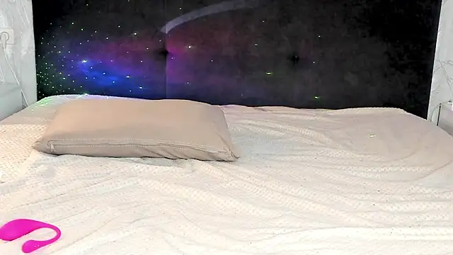 Eva Merlin3 online show from October 27, 2025, 6:25 am