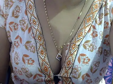 Your wild Dia online show from October 29, 2025, 6:51 pm