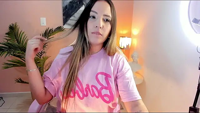 HannaMiller 1 online show from March 13, 2026, 5:45 am