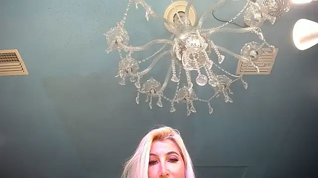 ADRIANNA FOX online show from March 11, 2025, 1:16 am